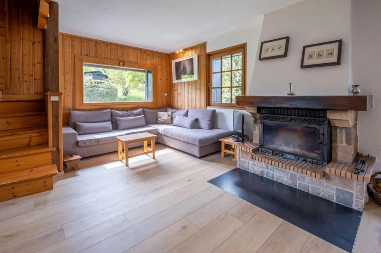 Family Chalet With Sublime Views Of Mont Blanc Chamonix