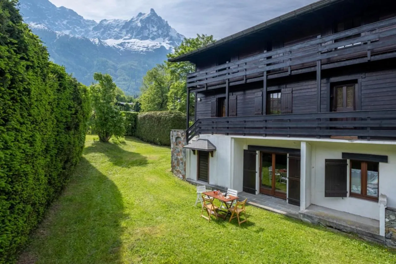 Family Chalet With Sublime Views Of Mont Blanc Chamonix France